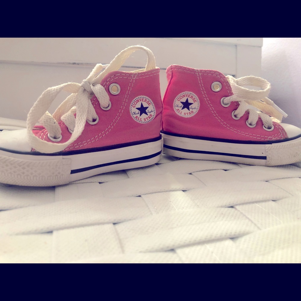 Pink Baby high top Converse